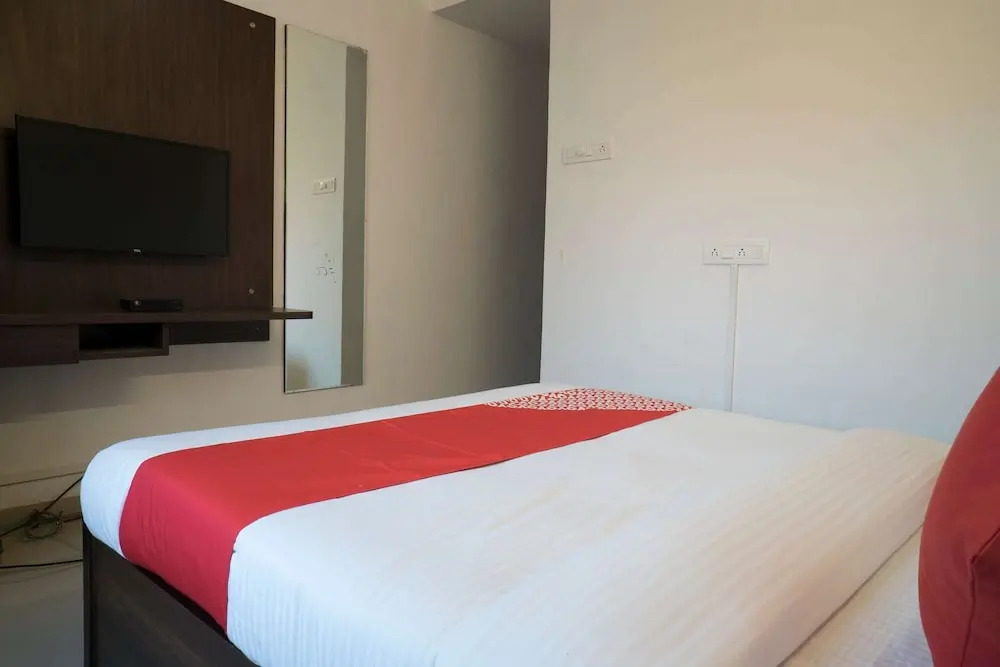Vsn Hospitality By OYO Rooms