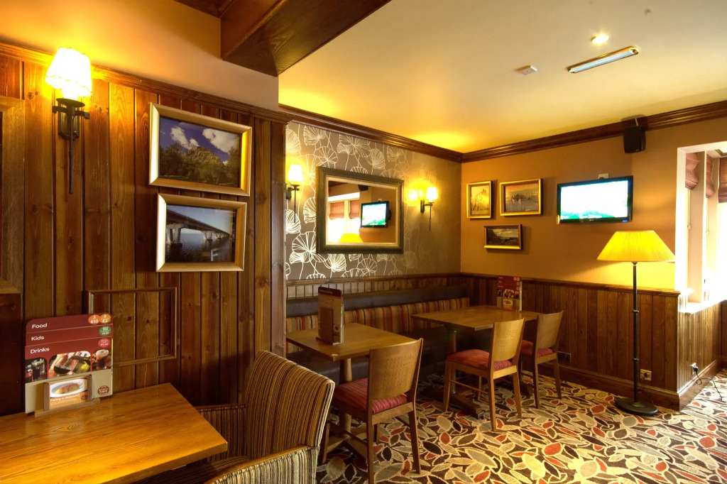 Premier Inn Dumbarton/Loch Lomond
