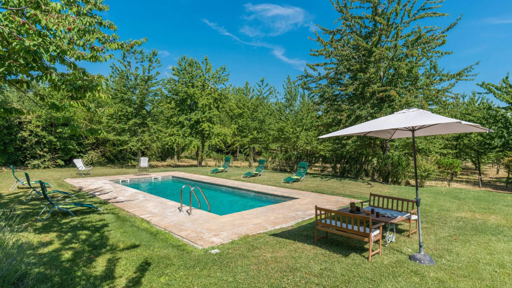 CASALE DEI TIGLI 8, Emma Villas