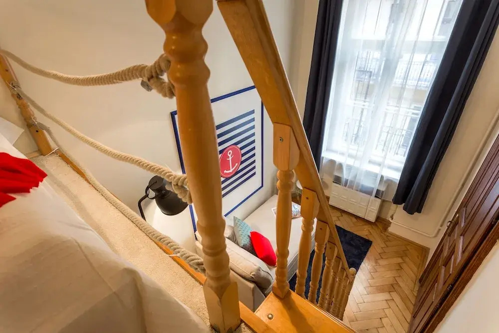 Jokai 3 Apartment