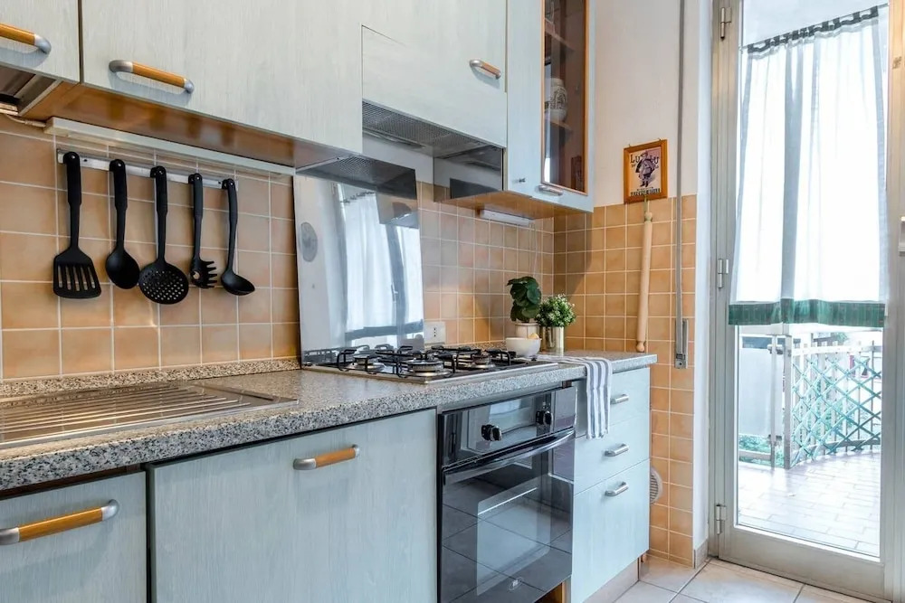 JOIVY Como Borgo Vico Apartment with Terrace