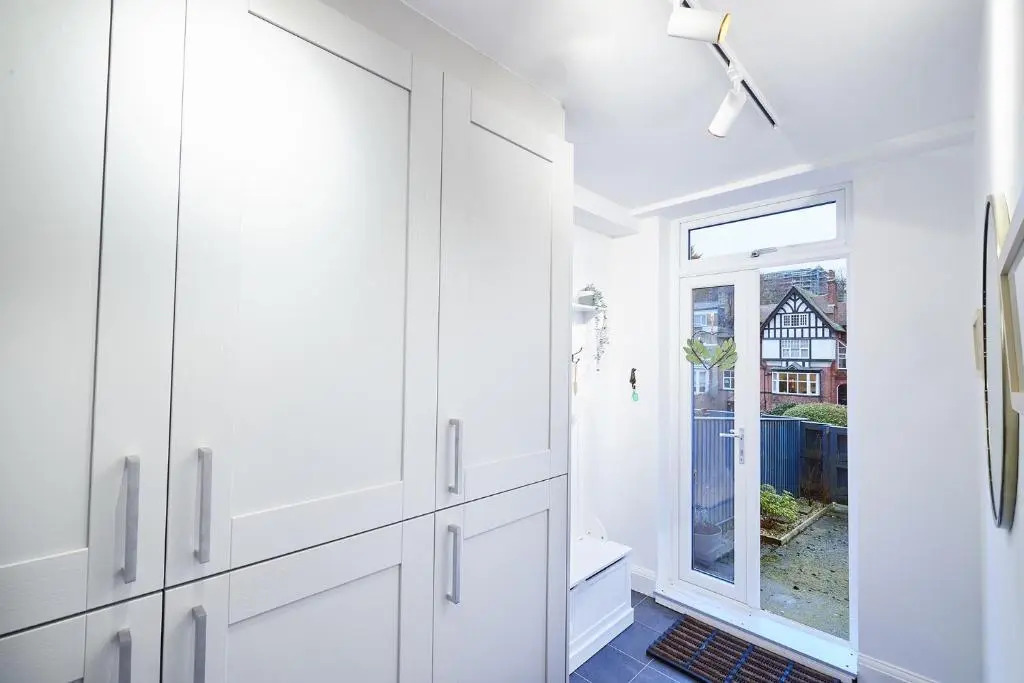 Host Stay South Bay Garden Apartment