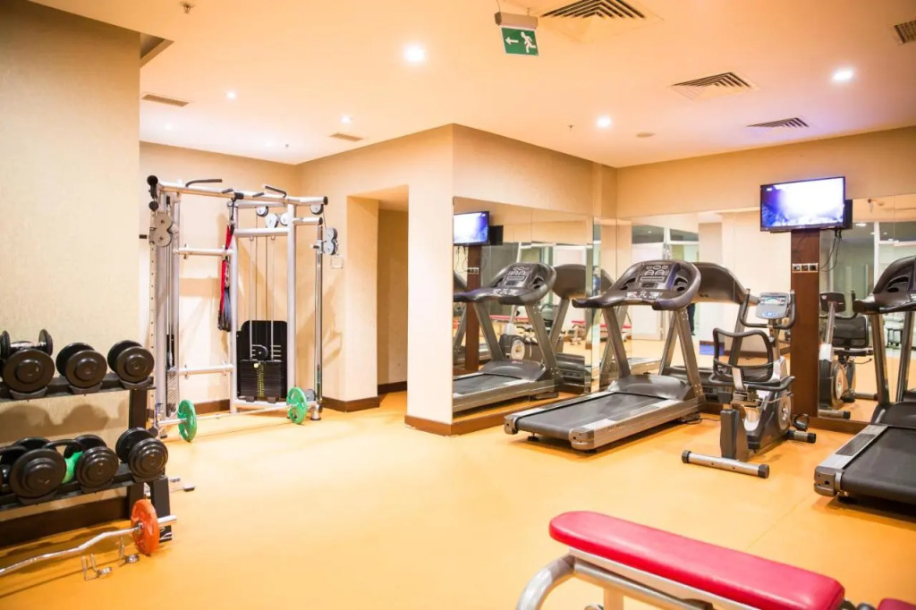 Grand Aras Hotel & Suites