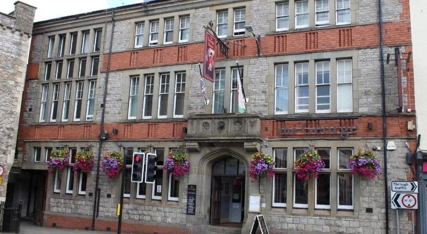 The George Hotel
