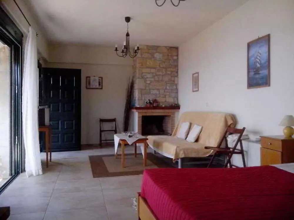 Cardamilia Suites