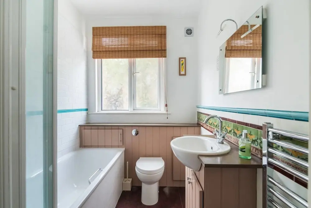 Large Beautiful 3 Bedroom House