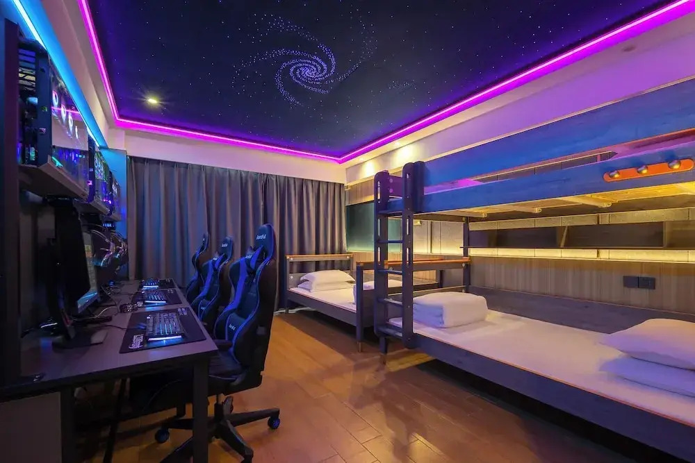 LiangZhi Huipin Hotel