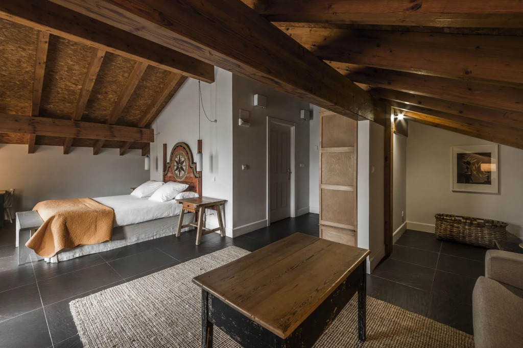 Errota-Barri Caserio Boutique