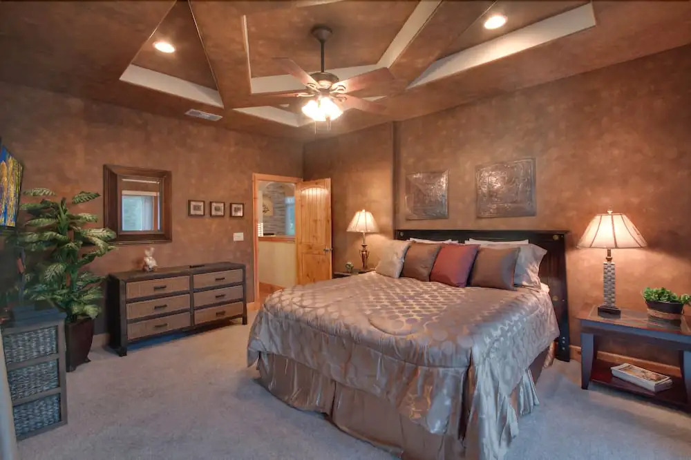 Creekwood Lodge