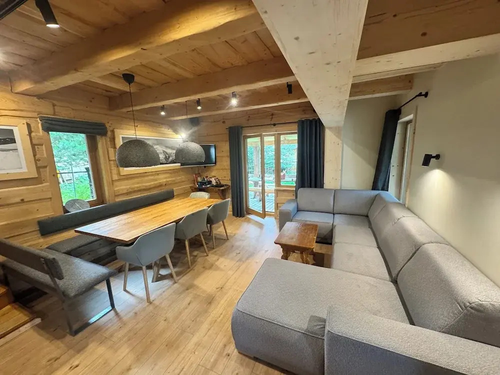VILLA ZAKOPIANA - drewniany dom w centrum