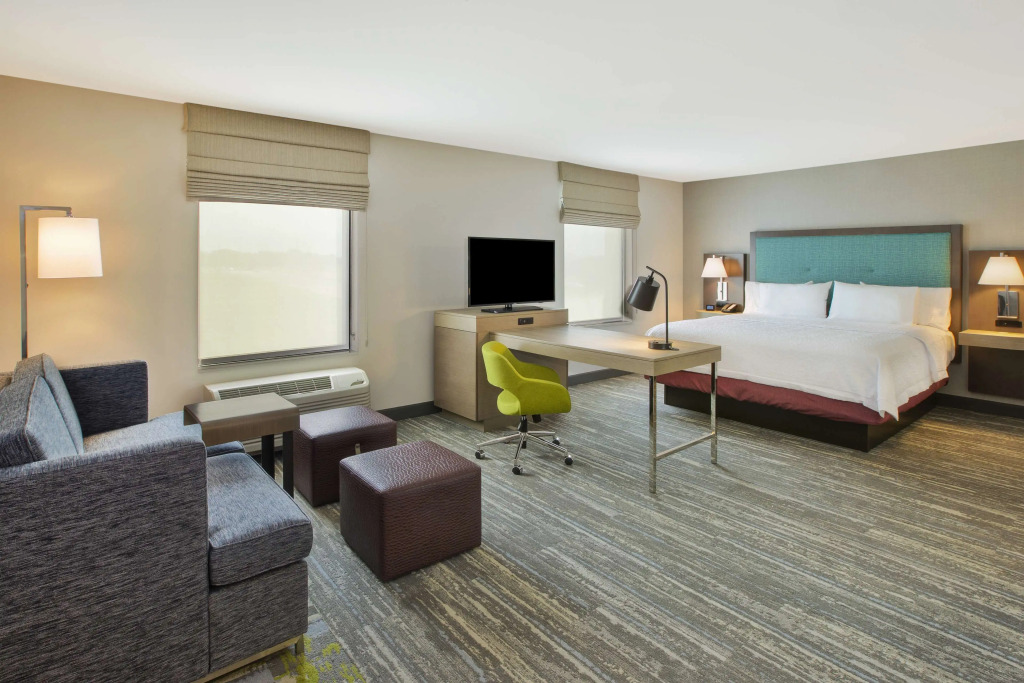 Hampton Inn & Suites By Hilton, Southwest Sioux Falls