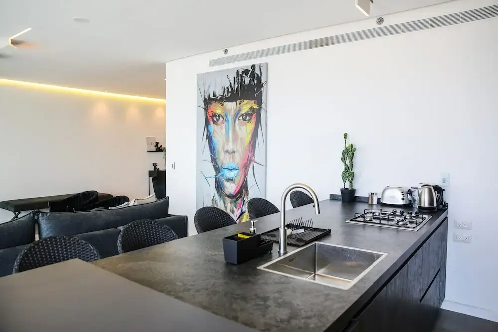 YalaRent Midtown towers TLV