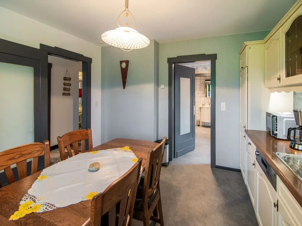 Holiday Home in Bullingen with Garden
