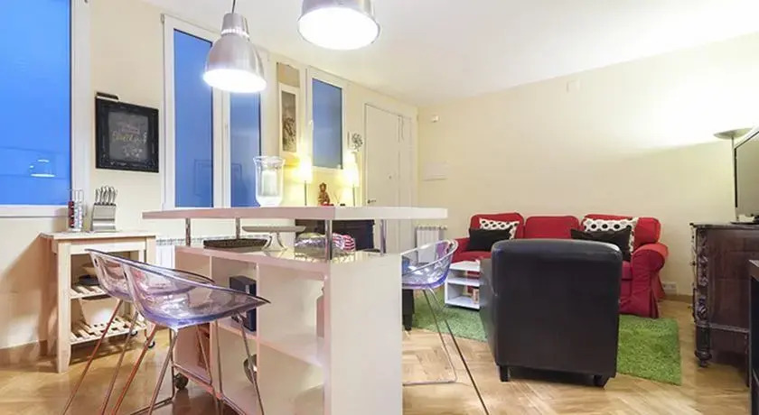 Friendly Rentals Argensola