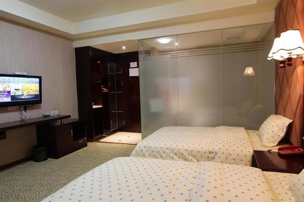 Ruyuan Hotel