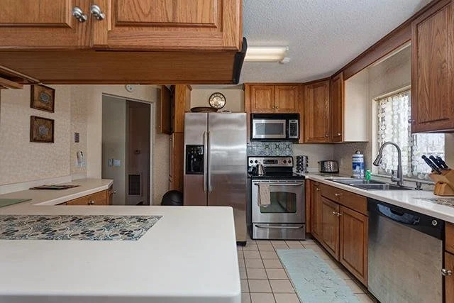 Bohemian Beach 3 Br home by RedAwning