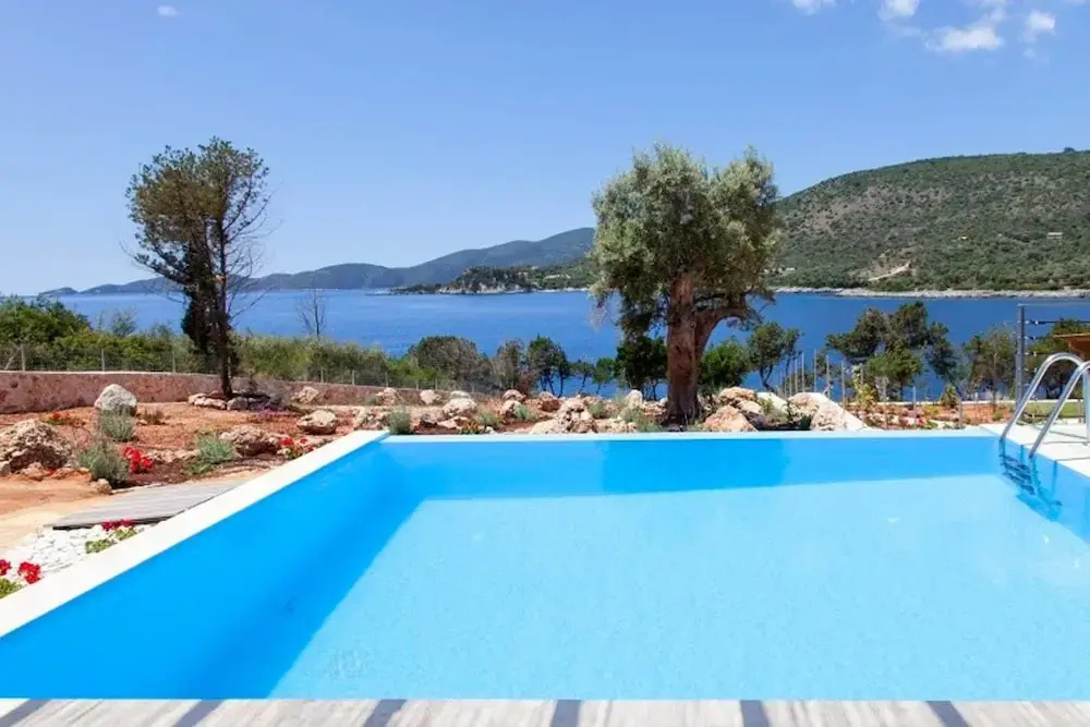 Zidanos Luxurious Villa