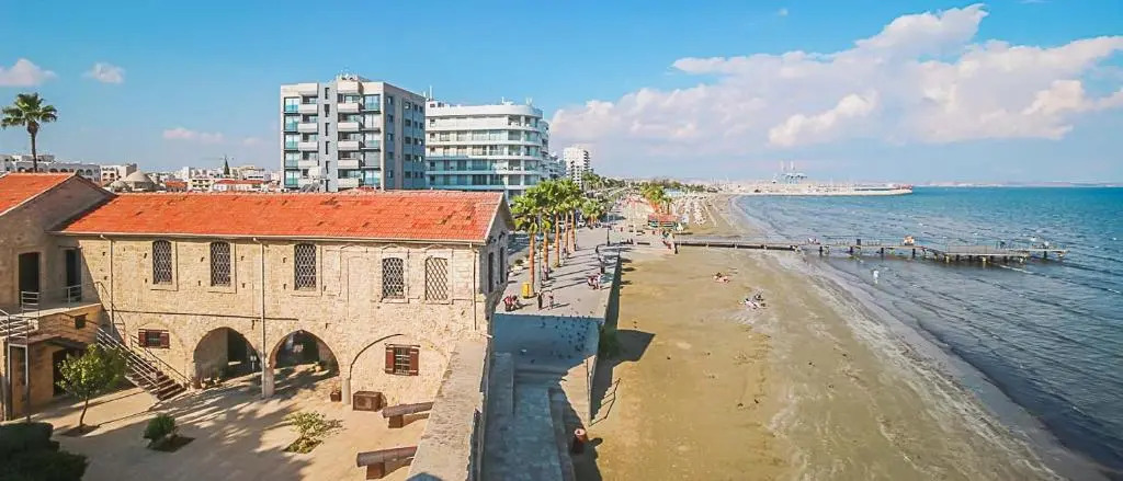 1A BEACH & BUSINESS Apartment in the City CENTER!