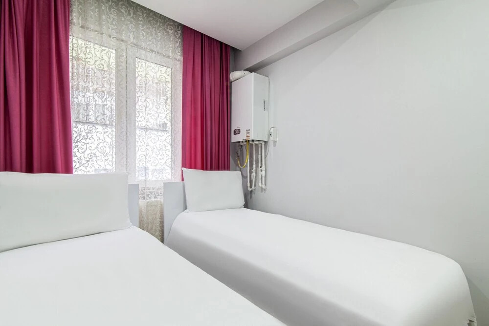 Modern Flat Close to Osmanbey Metro Station