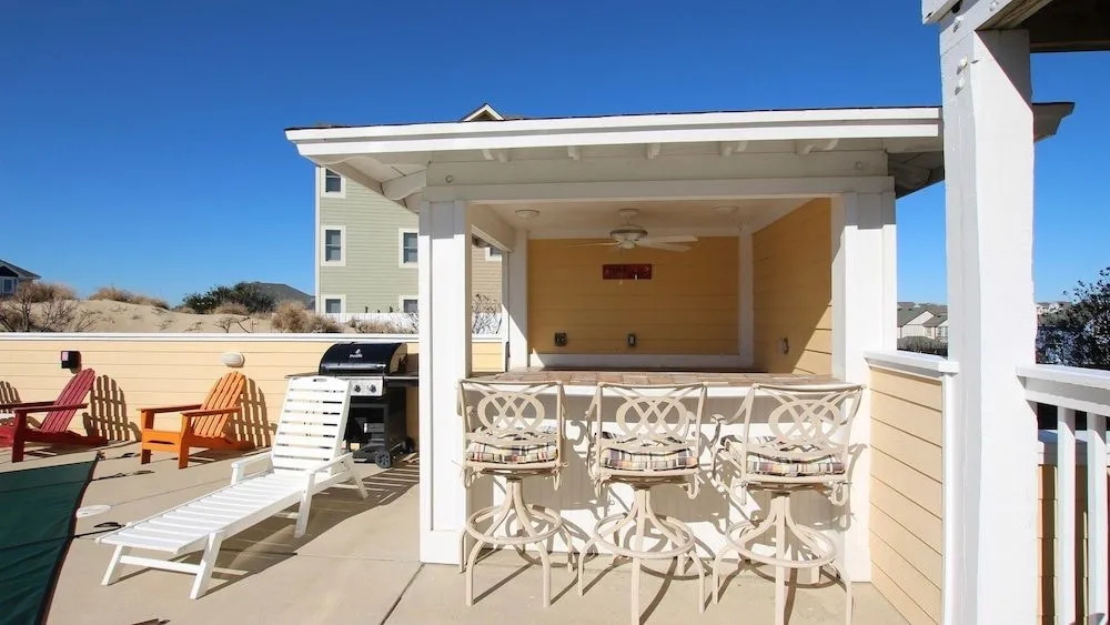 Joy At a Glance - 6 Br Home