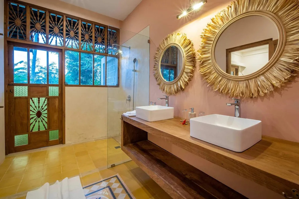 New!ubud Hideaway 6BR Villa w/ Ricefield View