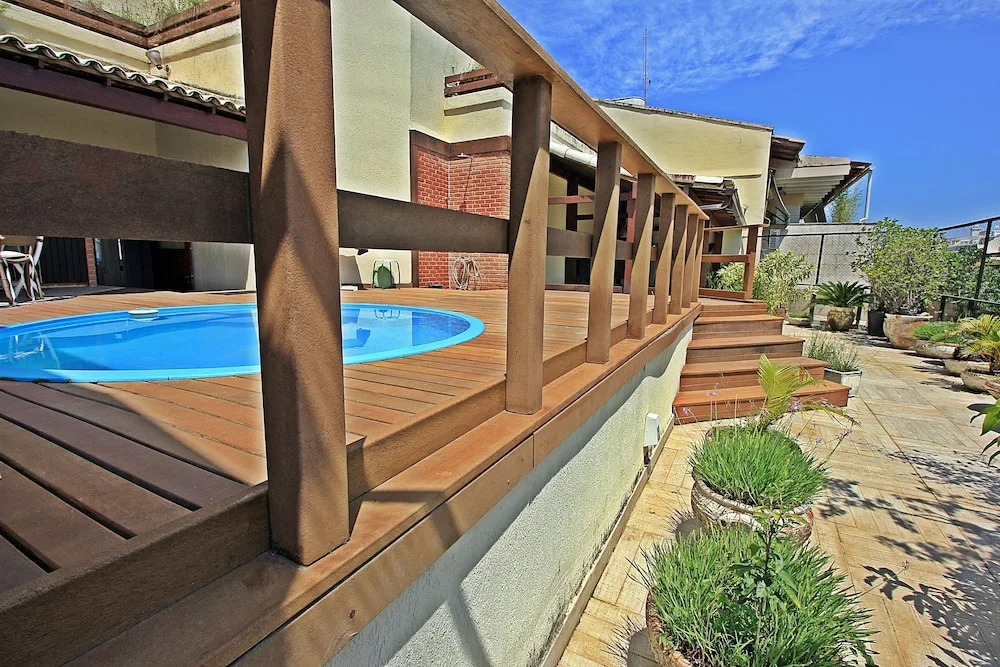 Rio Spot Homes Q010