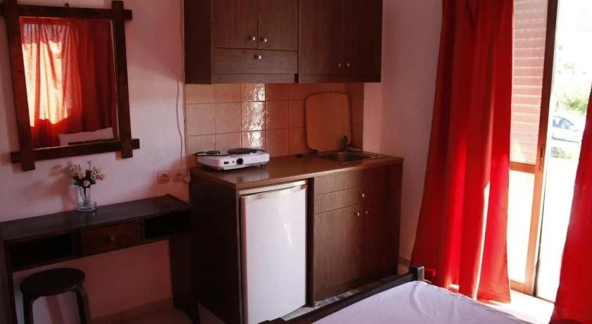 Elvira Hotel