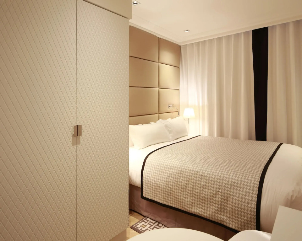 Hôtel R de Paris - Boutique Hotel