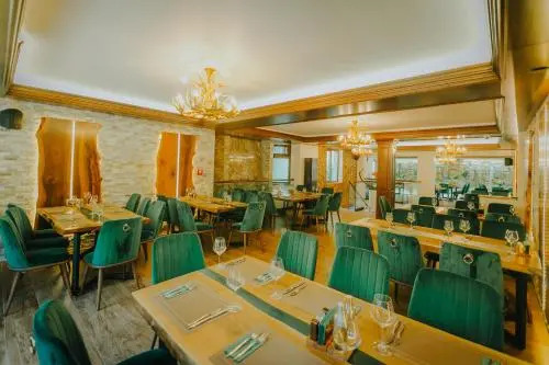 Lostrita - Pastravarie, Hotel & SPA