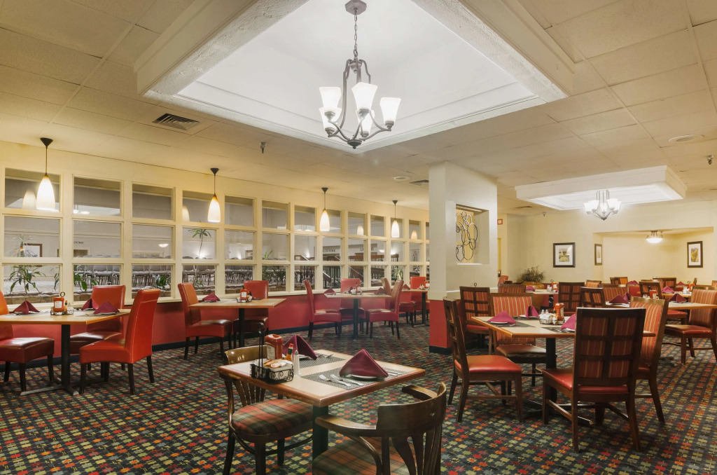 Red Lion Hotel & Conference Center Cheyenne