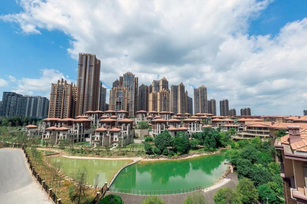 Herun International Hotel