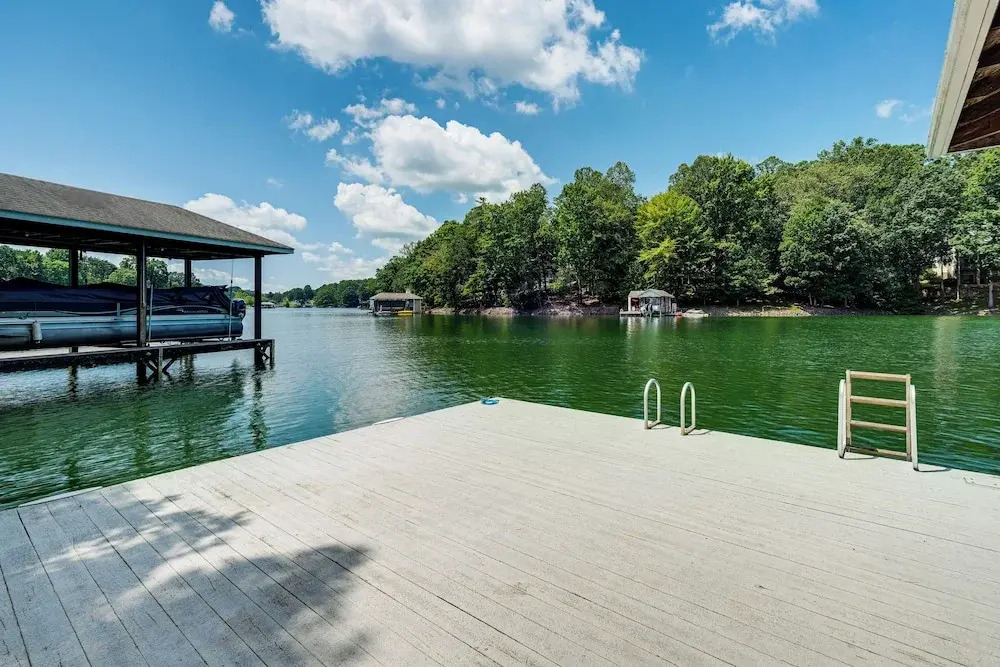 Private Sauna & Game Room: Lakefront Moneta Gem