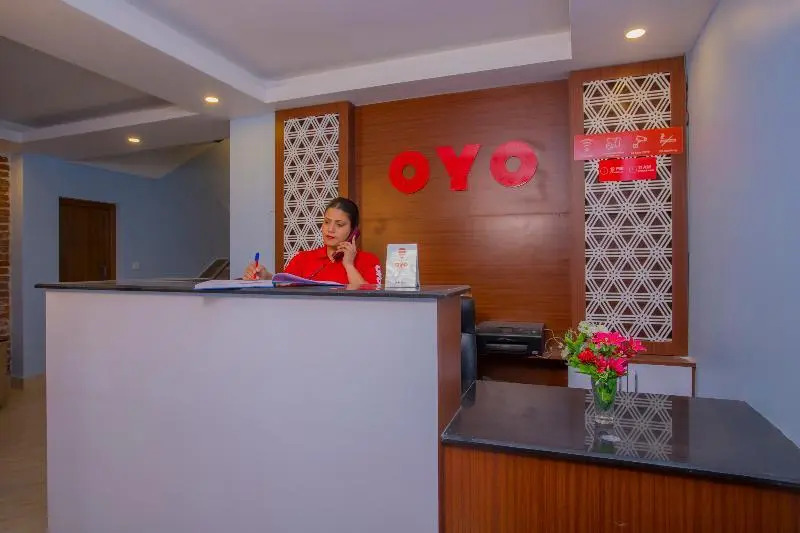 OYO 273 Hotel Rara Palace