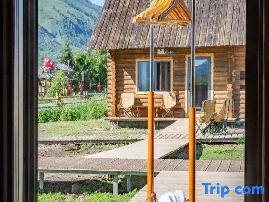 Tree Co Lodge