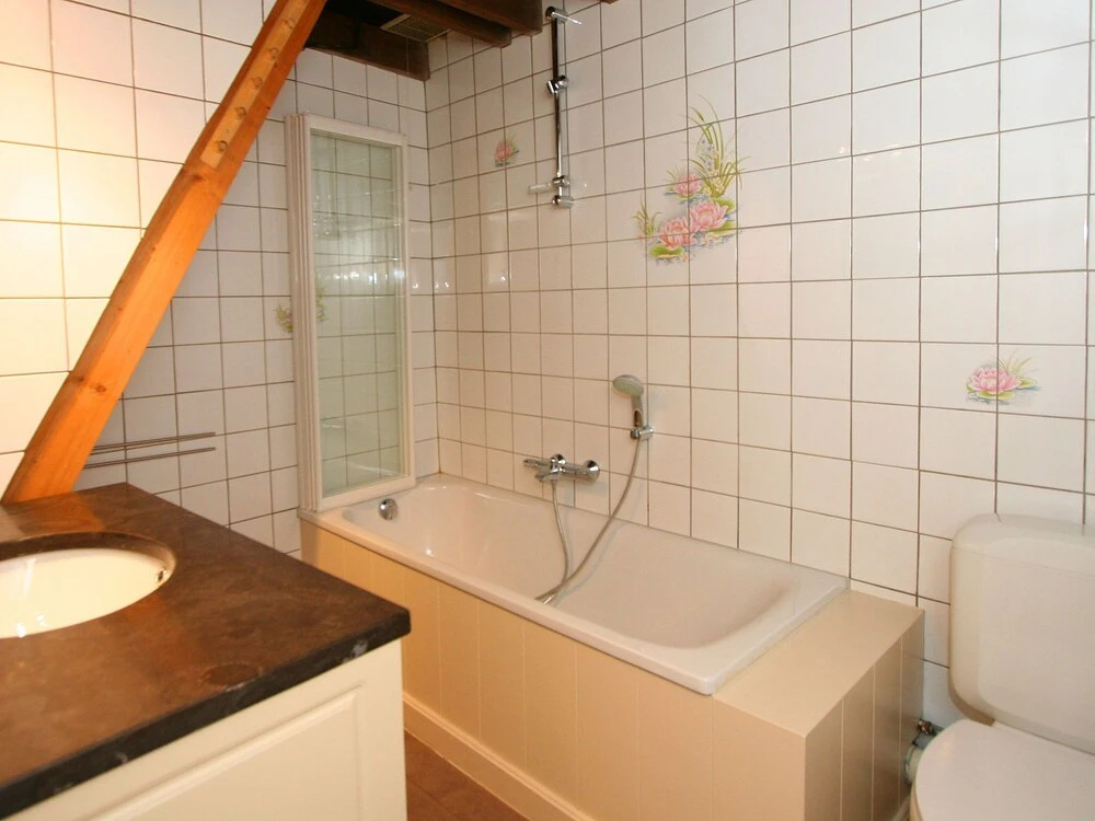 Historic Cottage in Vielsalm With Private Terrace