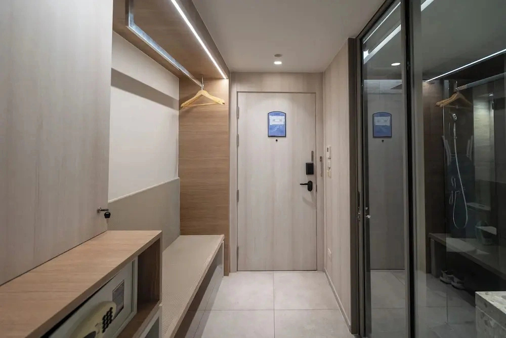 Bluphere residence by Prop Hopper
