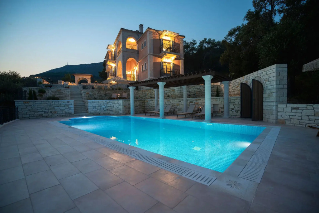 Elysium Living Parga