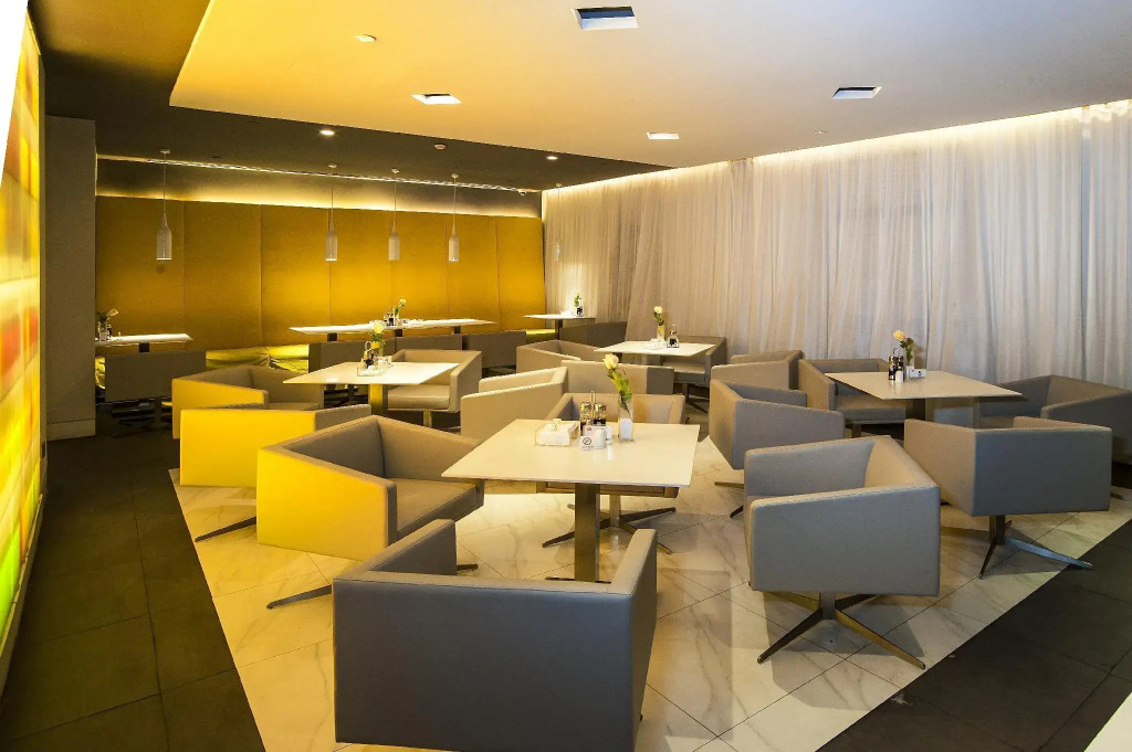 汉庭上海南京东路步行街中心酒店HanTing Hotel - Shanghai East Nanjing Road Pedestrian Street Center