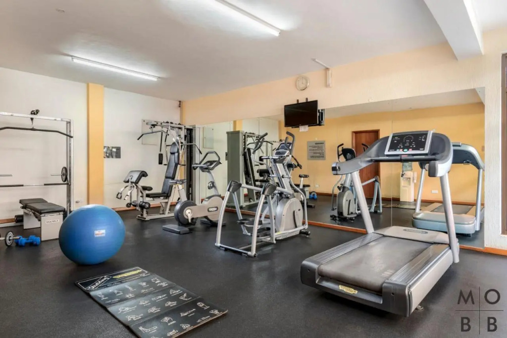 Lenana Suites