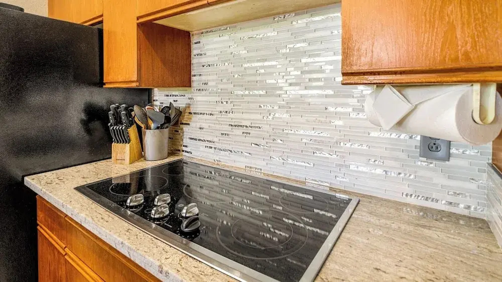 Spacious Hawaiian Unit w/ Lagoon View - AC & Wifi - Vrkcv