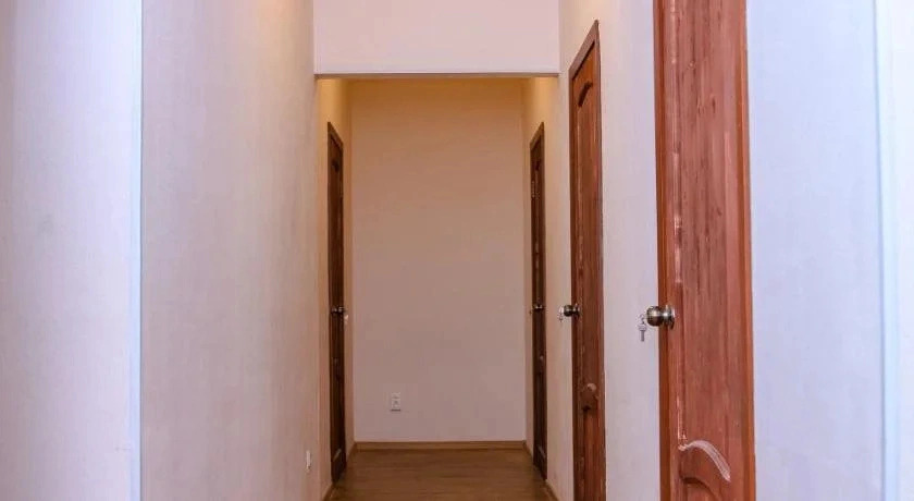 Christopher Hostel