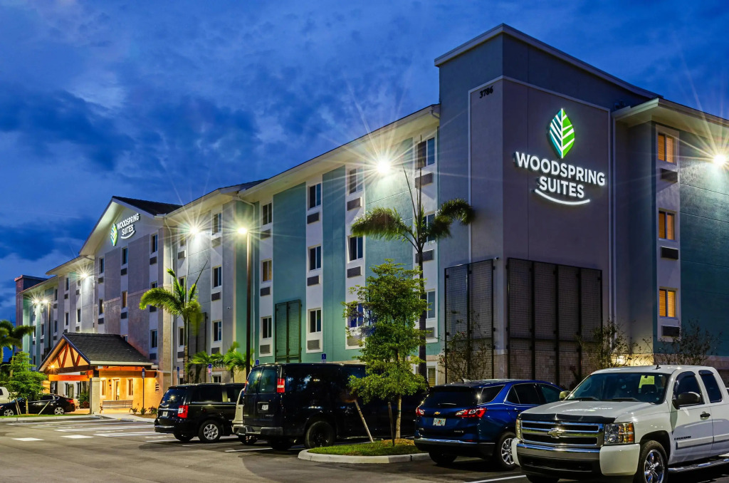 WoodSpring Suites Naples East