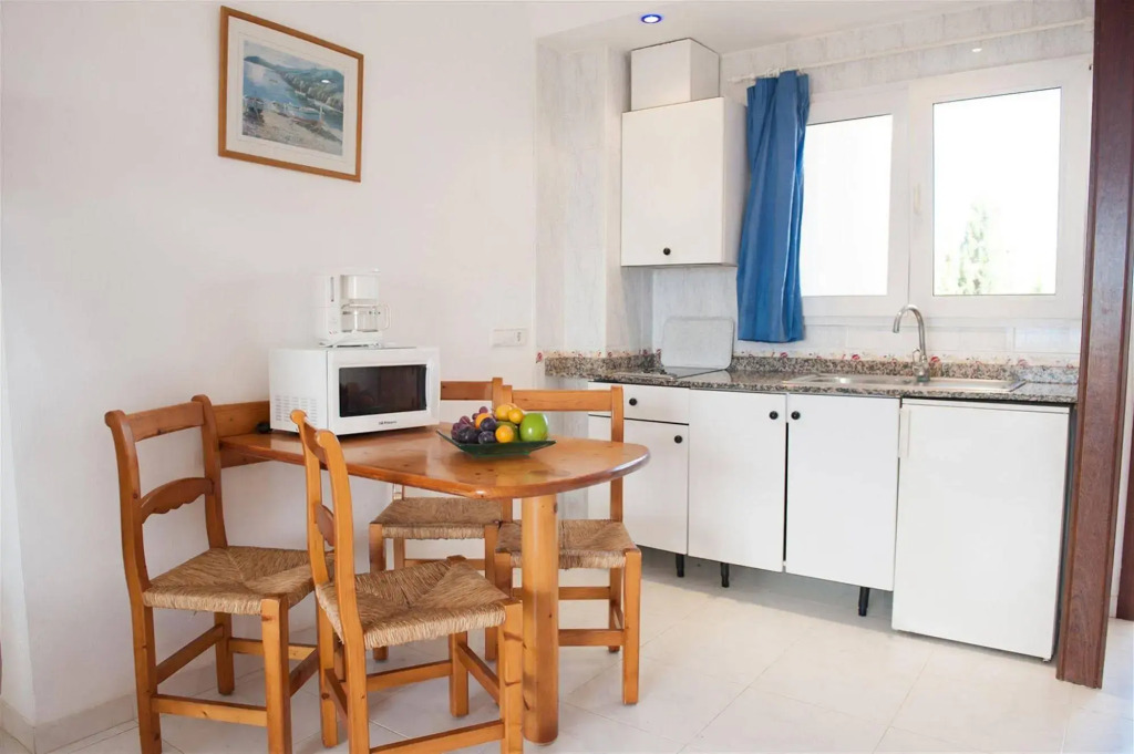 Apartamentos Sol Romántica by DOT Suites