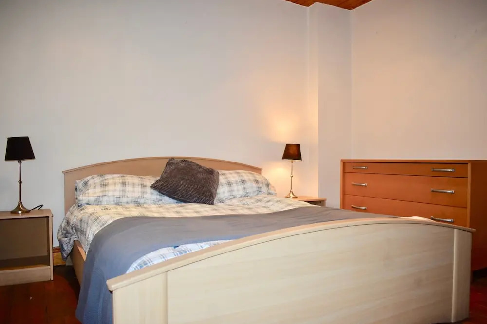 Traditional 2 Bedroom House in Dublin City Centre