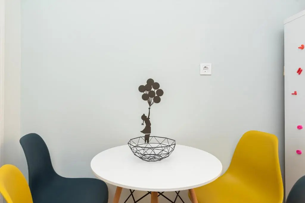 Loutraki apartment Greek open house