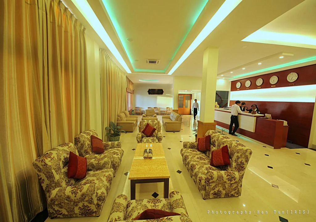 Ngwe Moe Hotel