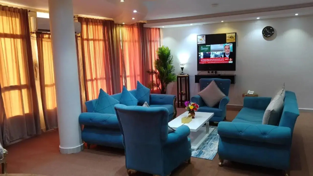 Desert Rose Hotel