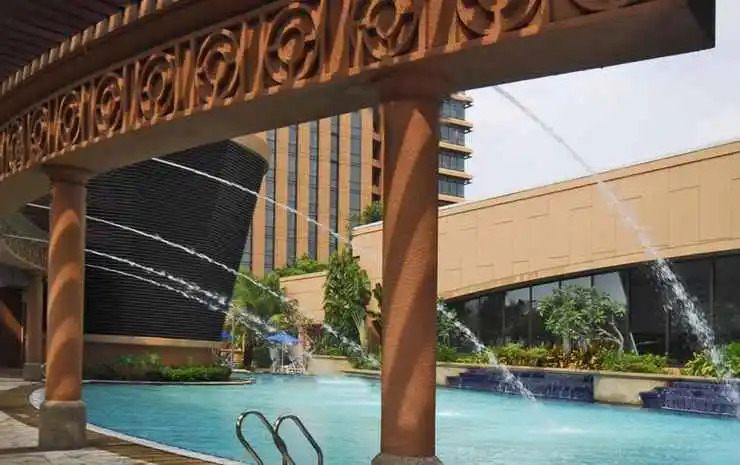 Time square luxury suites