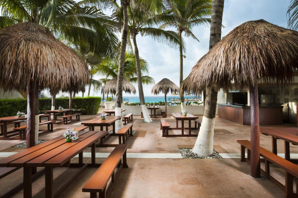 Secrets Mirabel Cancún Resort & Spa