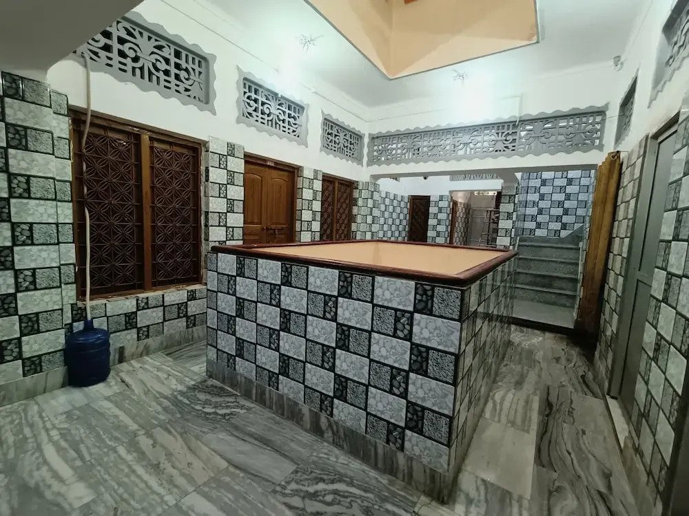 Shri Bholanath Atithi Bhavan